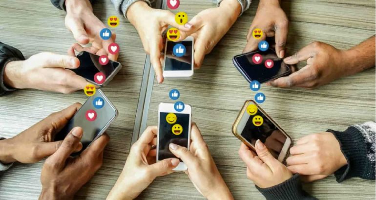 Sosyal Medya Bağımlılığı