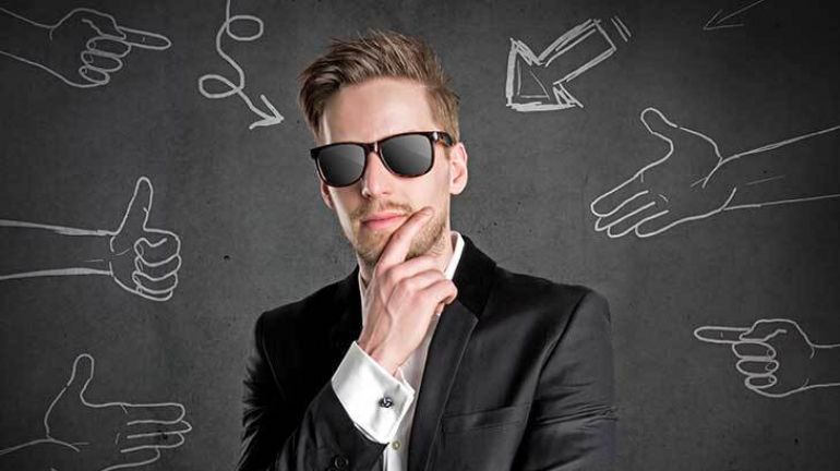 BİR NARSİSTLE YAŞAMAK